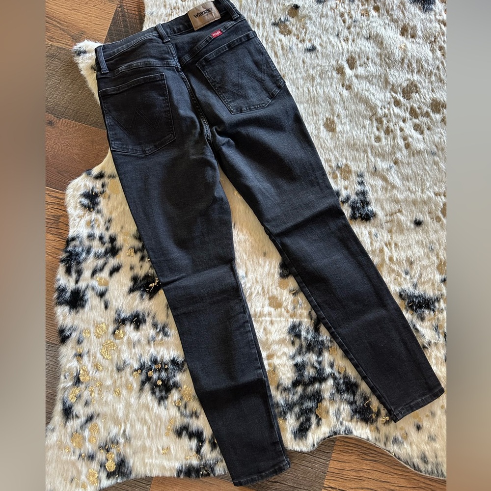 Wrangler black skinny jeans